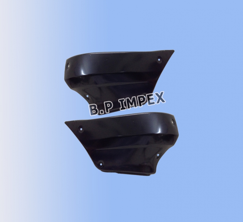 BUMPER FRONT CORNER RH 